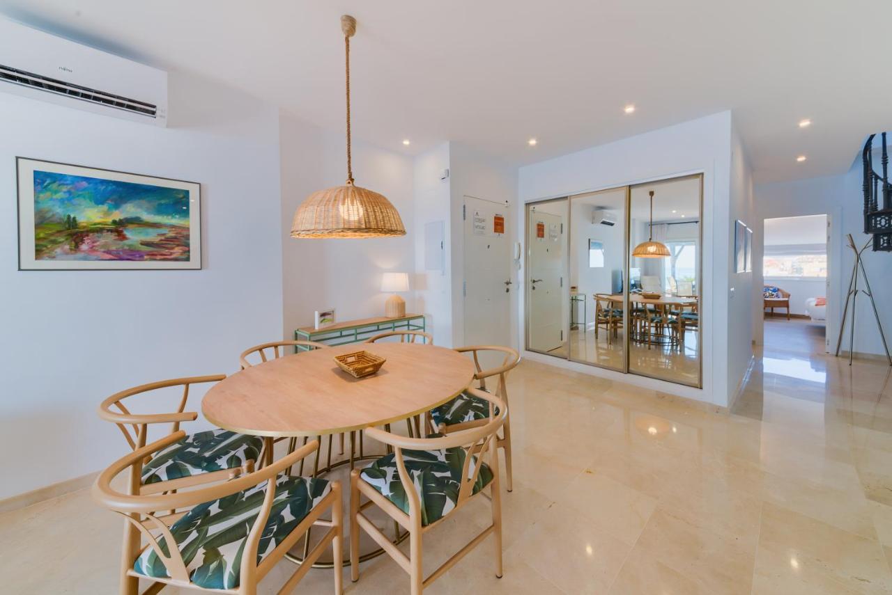 Holidays2Fuengirola Duplex With Stunning Sea View, Terraces,1St Line Beside Port Exterior photo