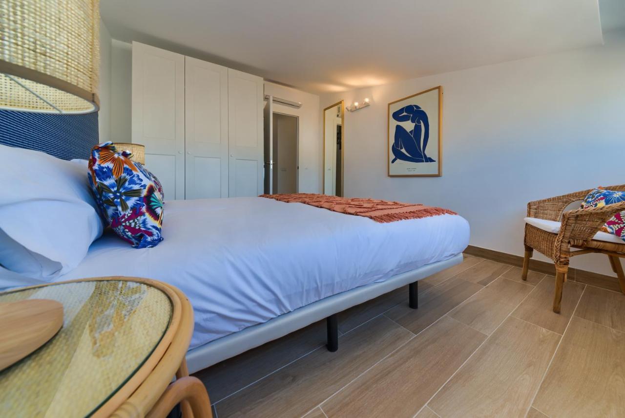 Holidays2Fuengirola Duplex With Stunning Sea View, Terraces,1St Line Beside Port Exterior photo