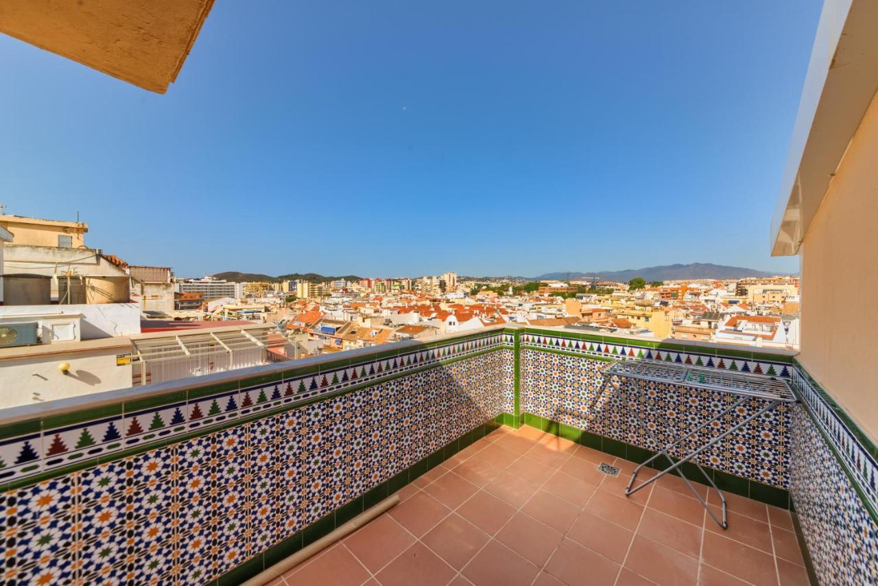 Holidays2Fuengirola Duplex With Stunning Sea View, Terraces,1St Line Beside Port Exterior photo
