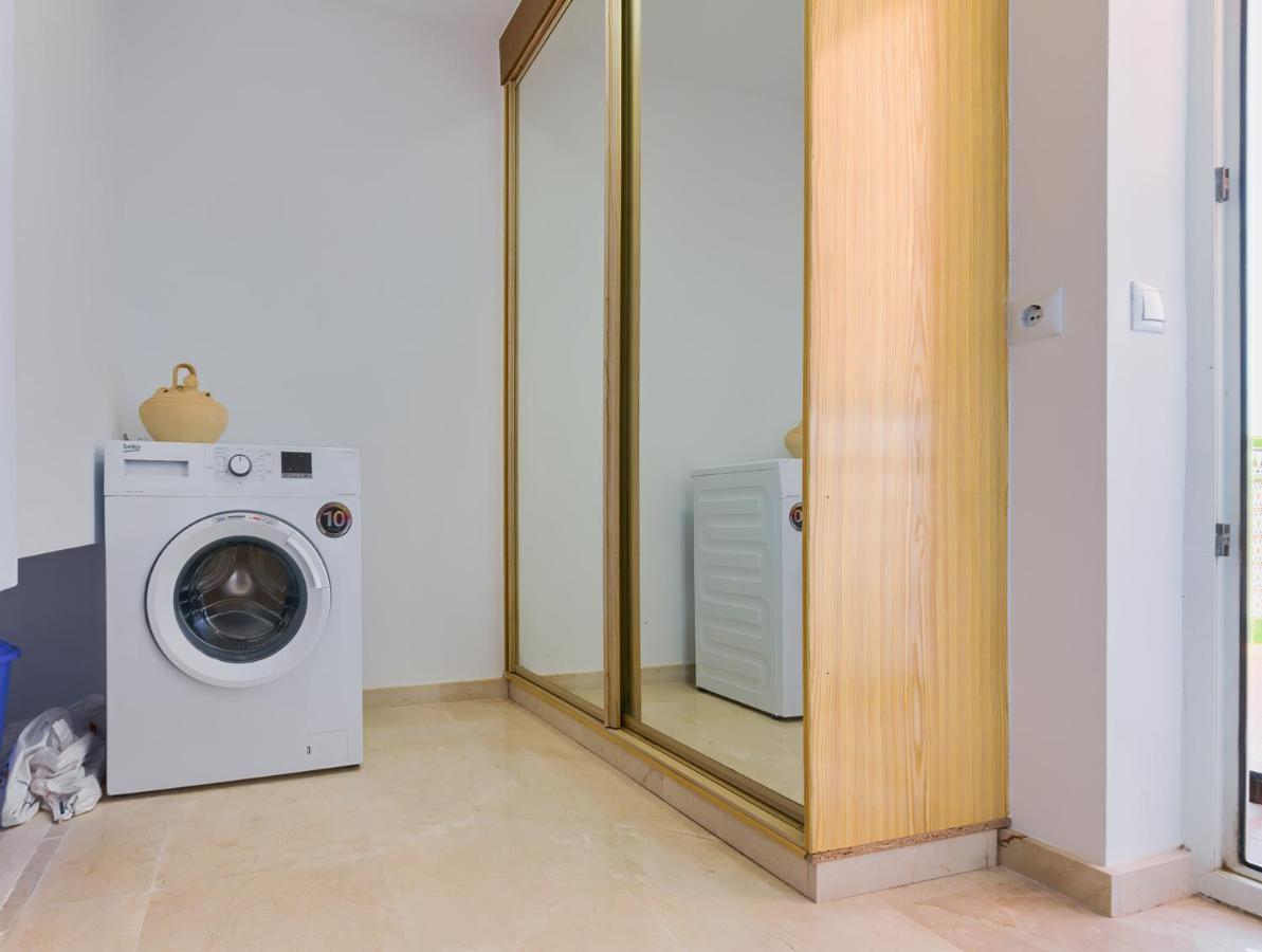 Holidays2Fuengirola Duplex With Stunning Sea View, Terraces,1St Line Beside Port Exterior photo